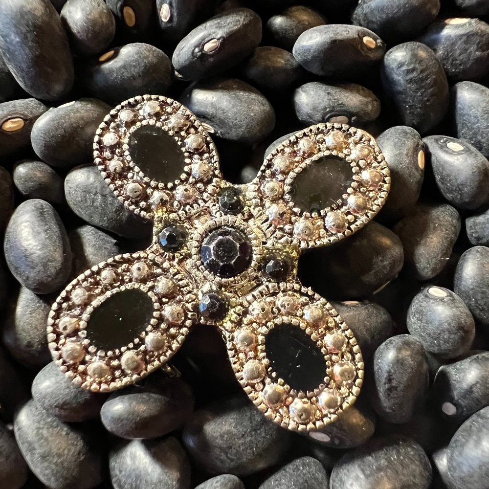 Black Onyx Brooch